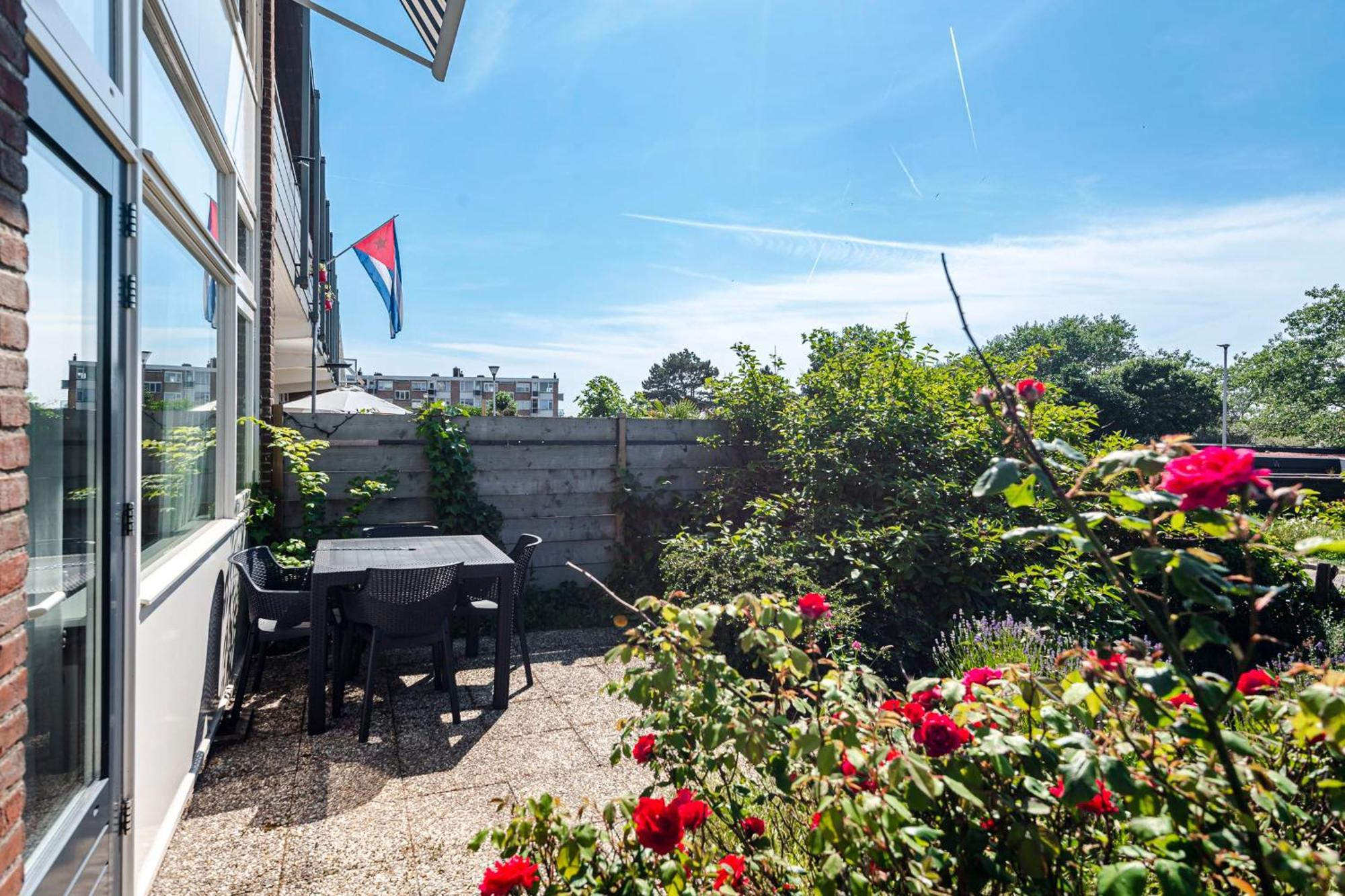 The Apartment Shell 42 Zandvoort Bagian luar foto